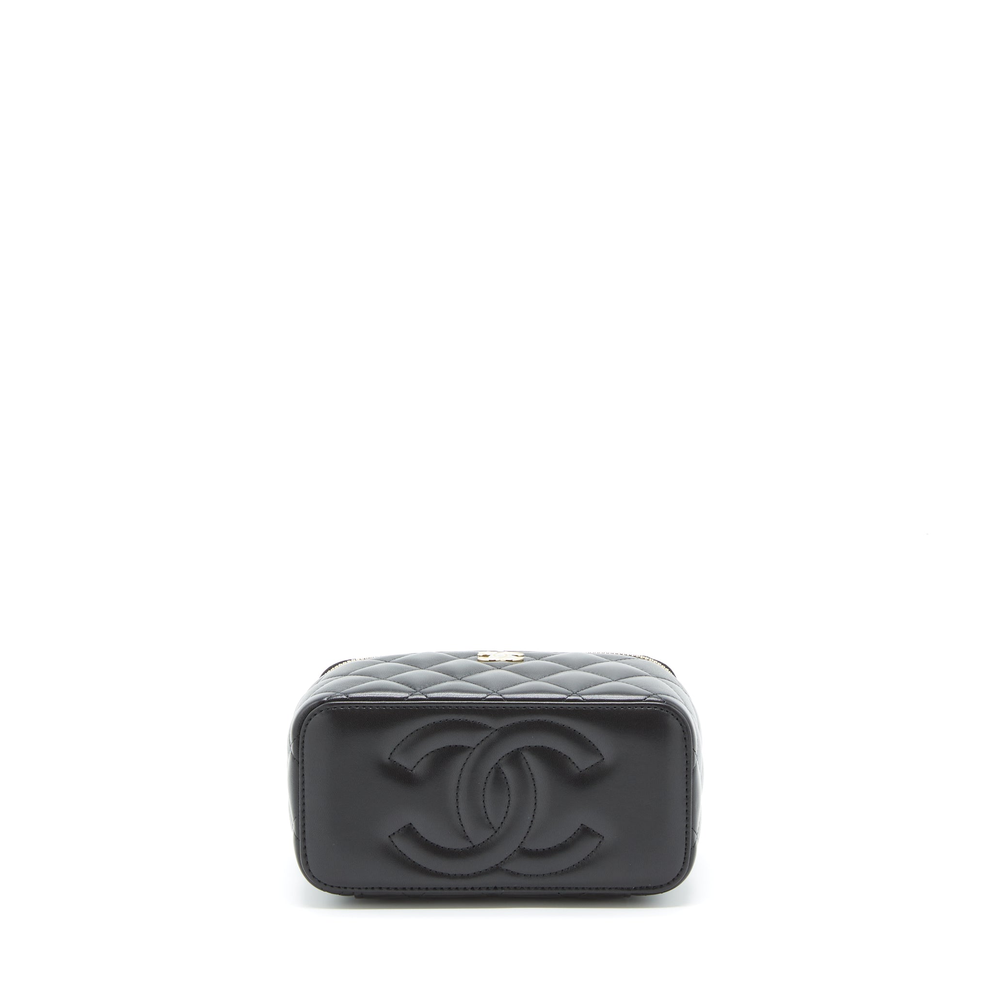 Chanel 22A Top Handle Long Vanity With Chain Lambskin Black L