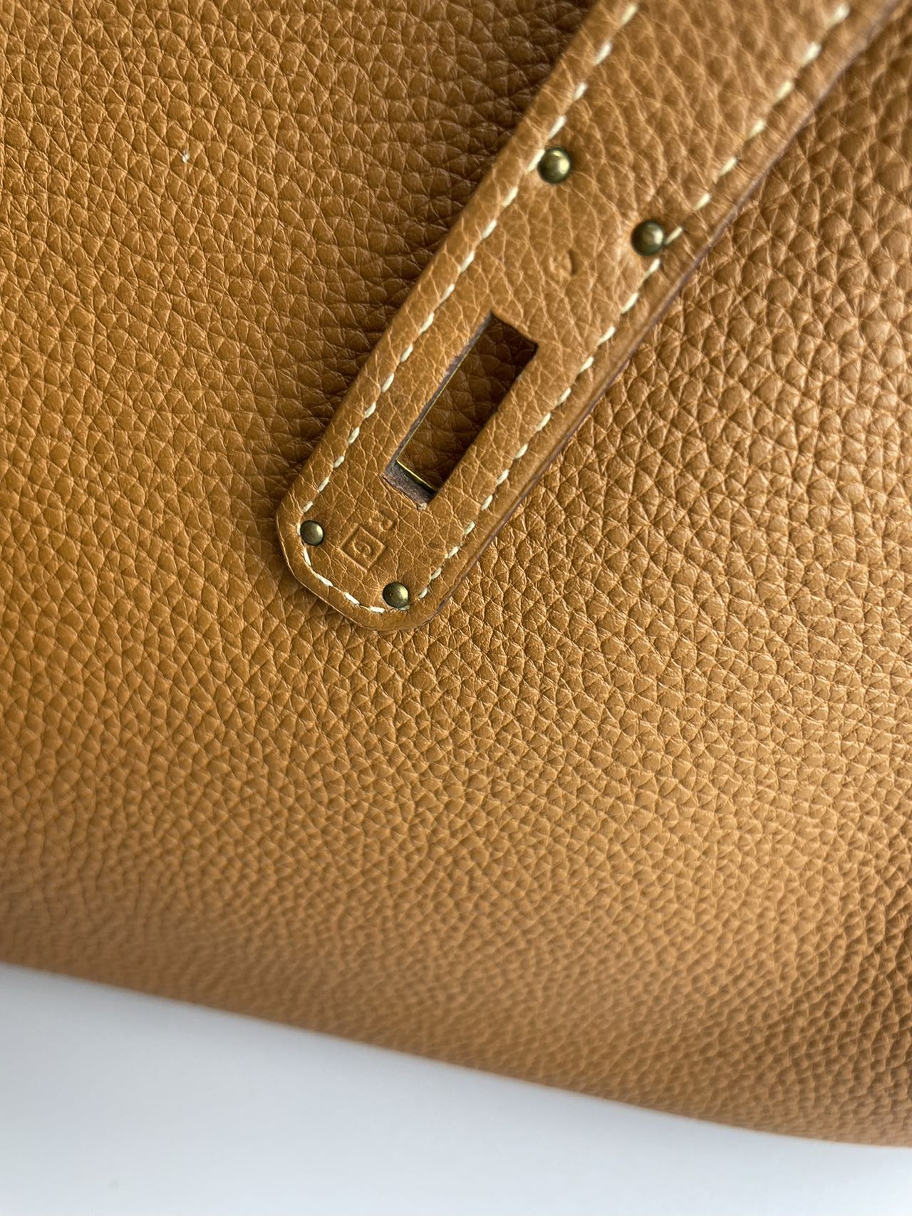 Hermes   Birkin 35 in gold vintage Togo leather