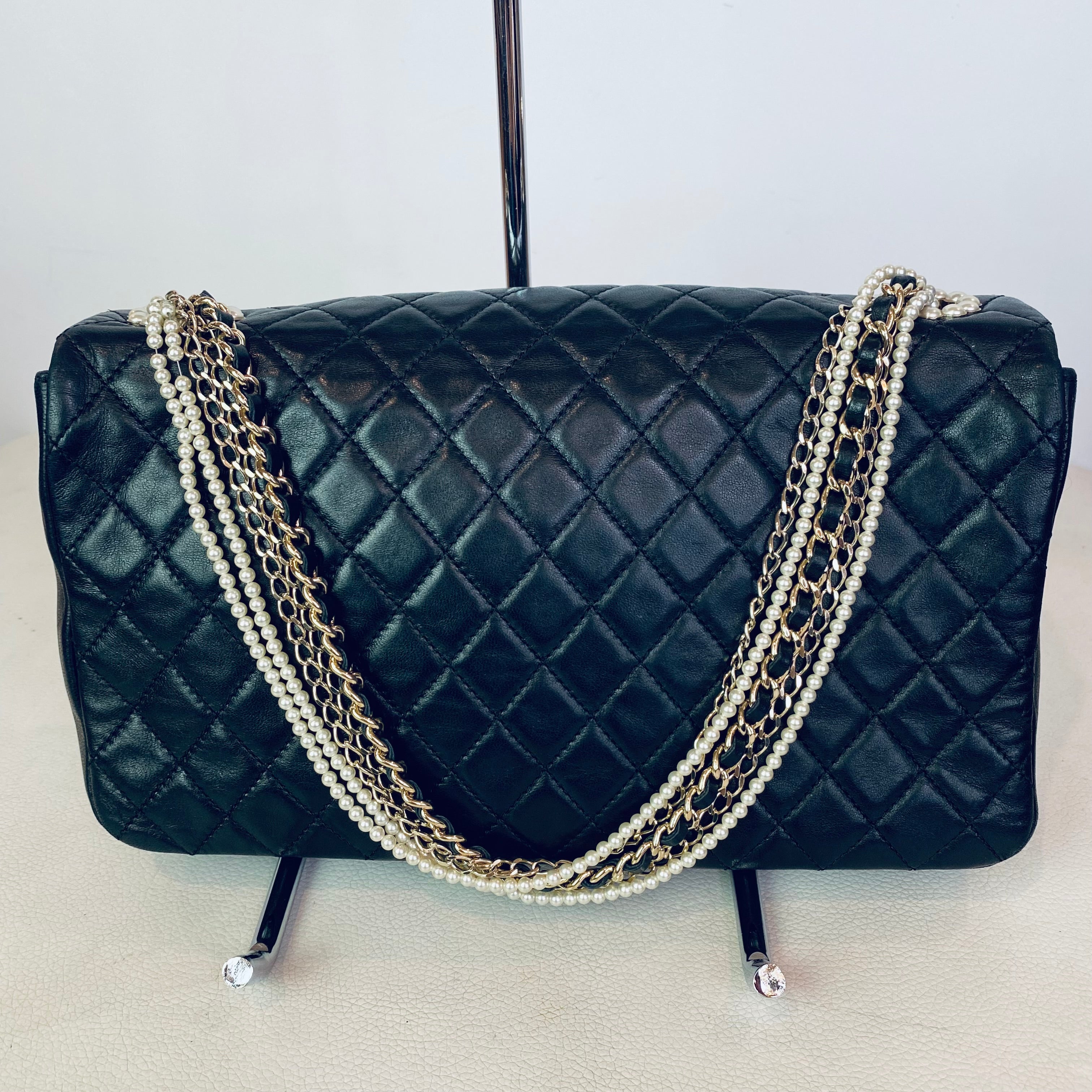 CHANEL Quilted Pearl CC Flap Shoulder Bag Black