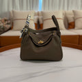 Hermes Lindy 26 Etoupe with Gold Hardware TC Leather (B Stamp)