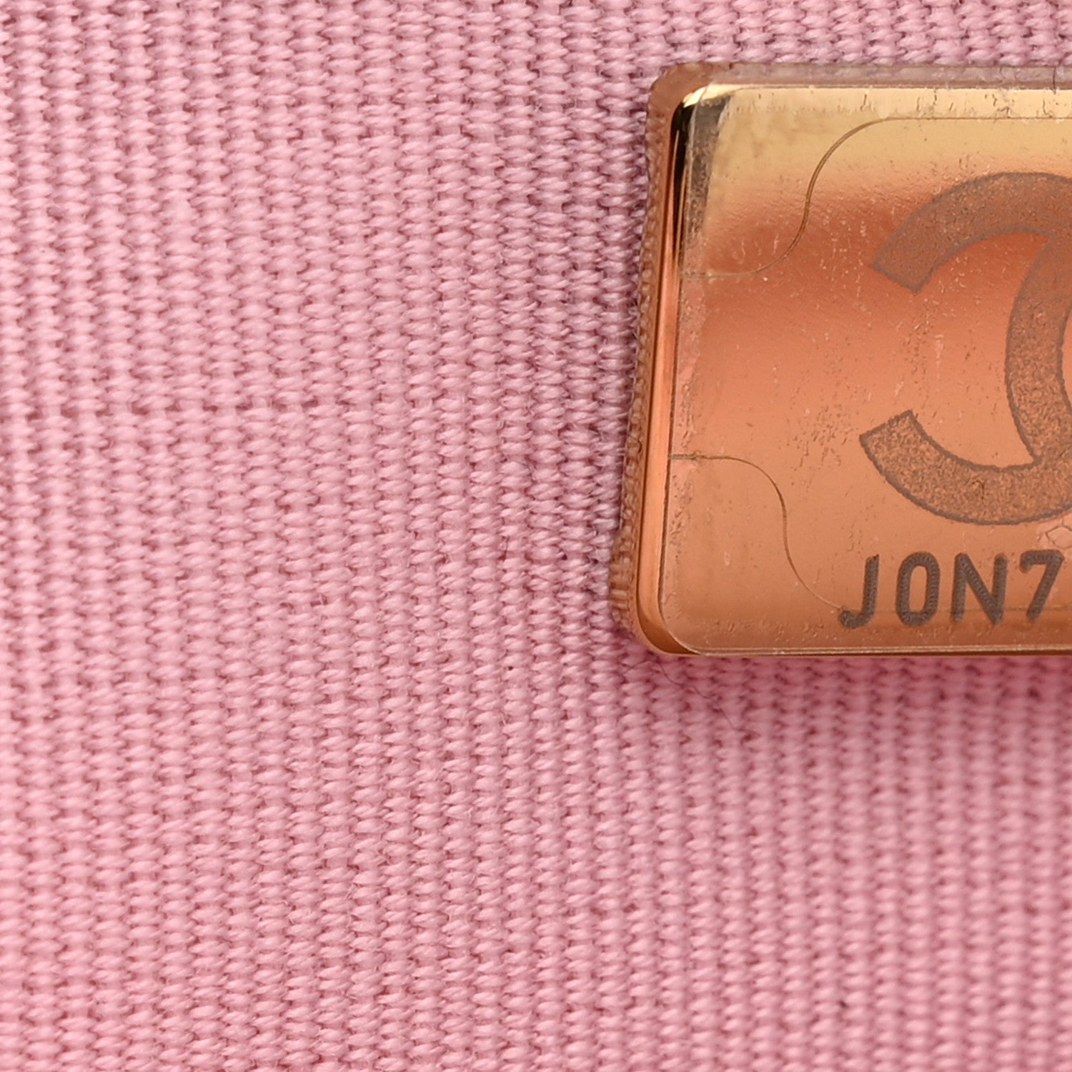 Caviar Quilted Textured CC Wallet on Chain WOC Light Pink