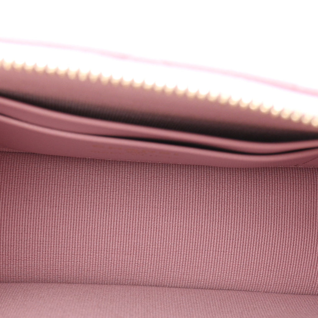 Caviar Quilted Classic Clutch With Chain Pink