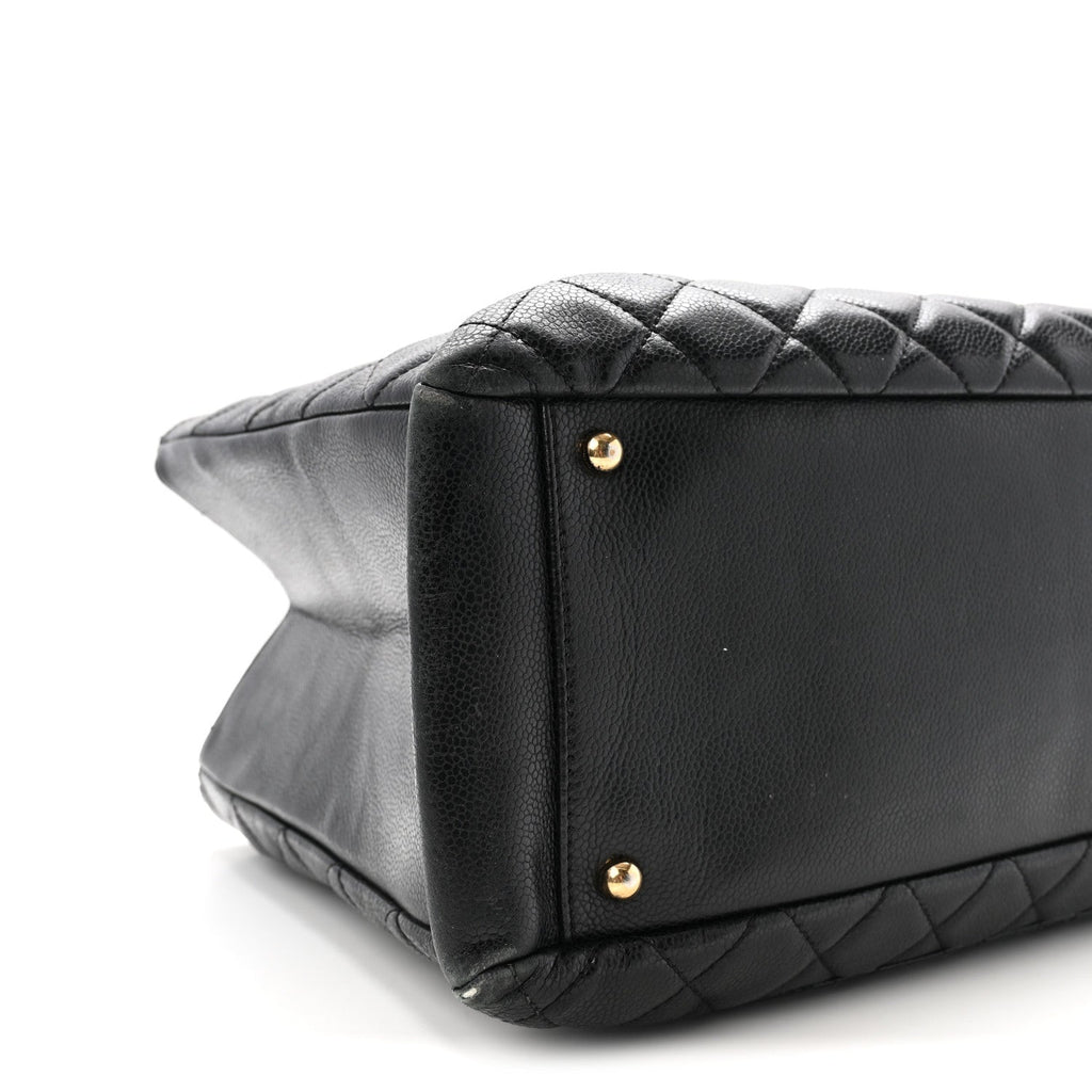 Caviar Quilted XL Grand Shopping Tote GST Black
