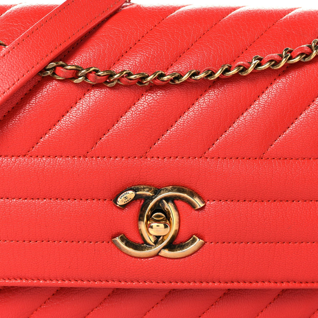 Shiny Goatskin Diagonal Quilted Small Flap Red