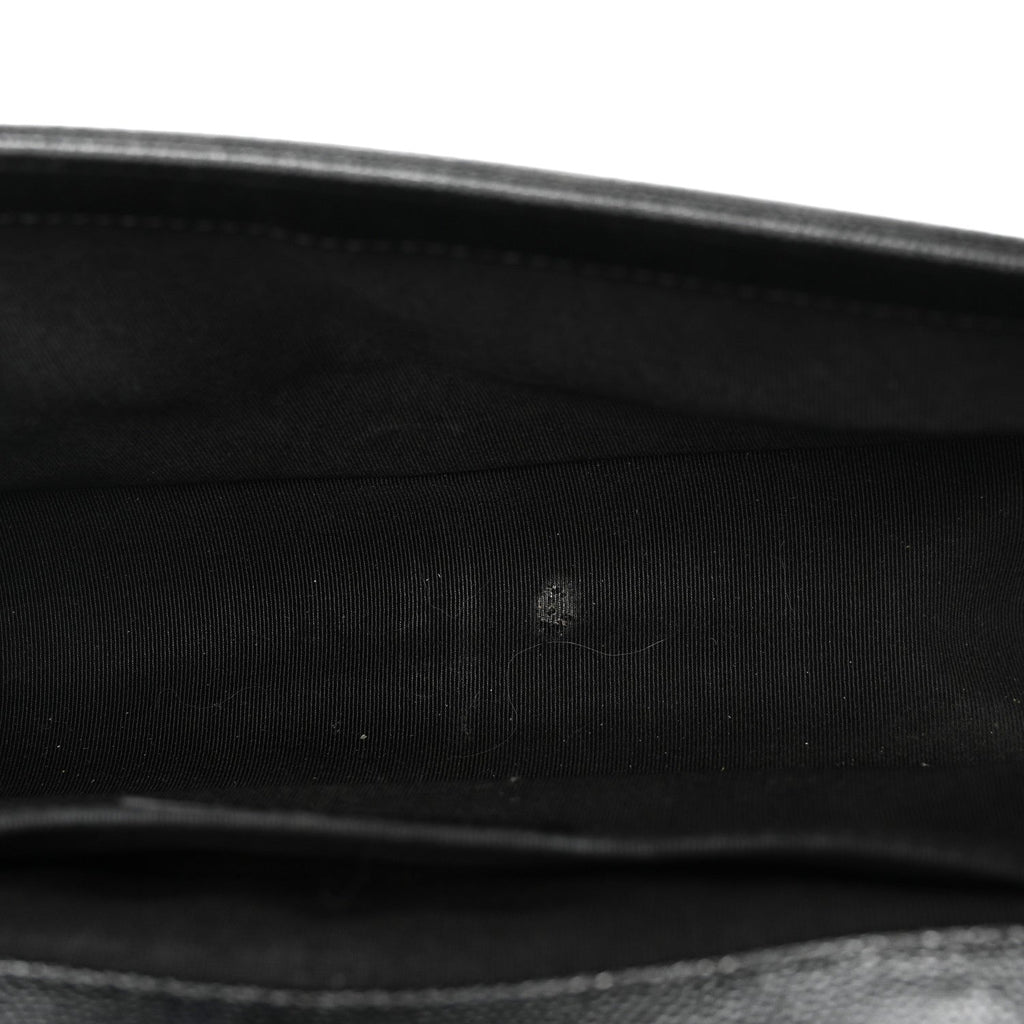 Caviar Quilted Medium Boy Flap Black