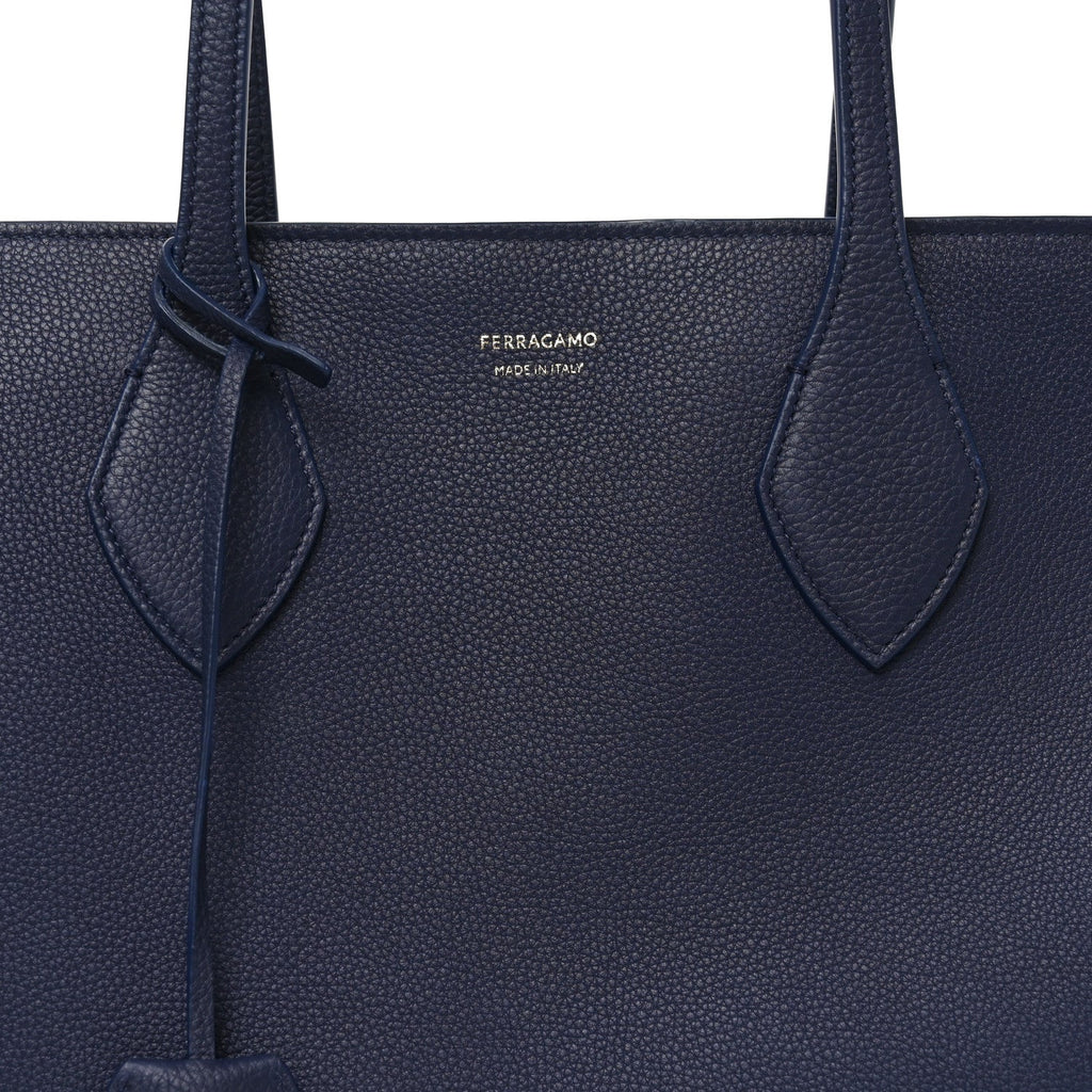 Calfskin Medium Star Tote New Navy