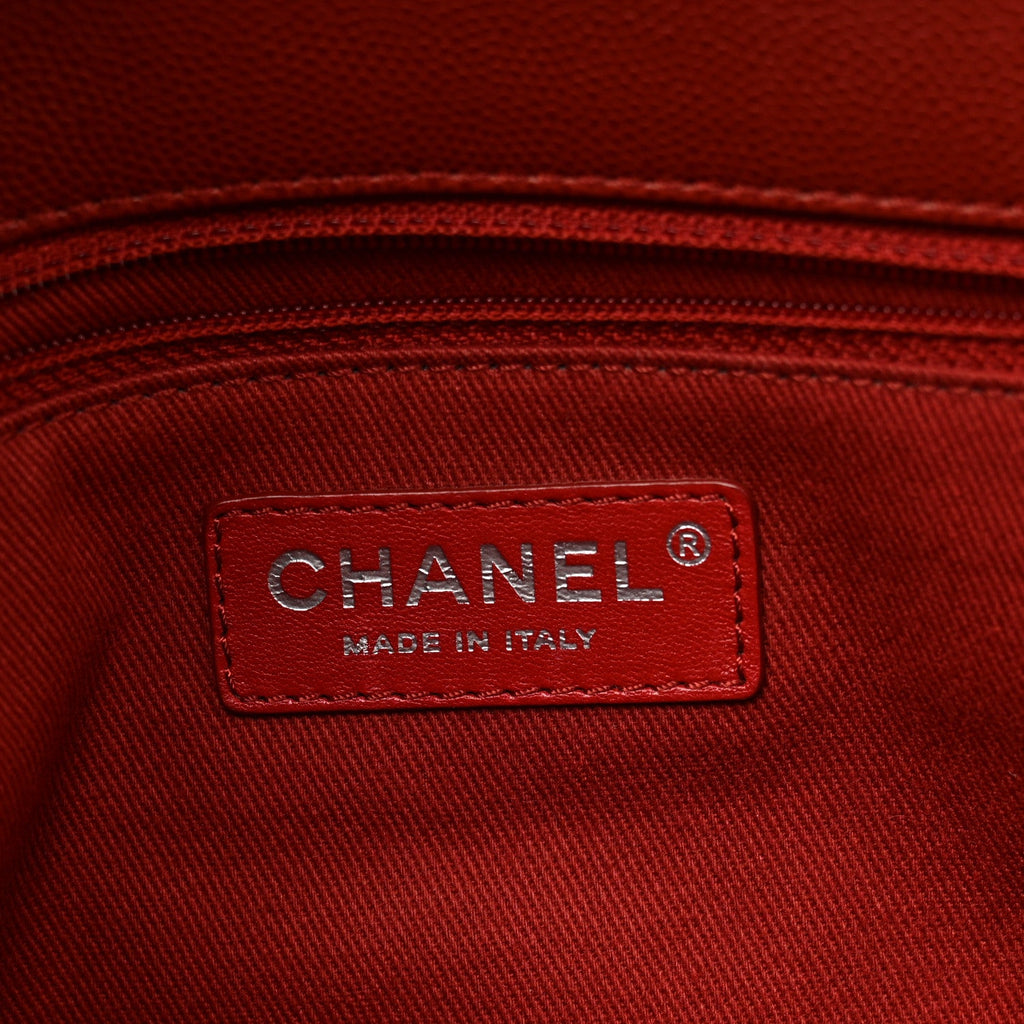 Caviar Quilted Medium Coco Handle Flap Dark Red