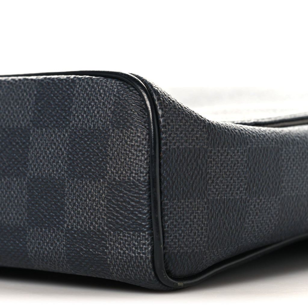 Damier Graphite Logo District PM Grey