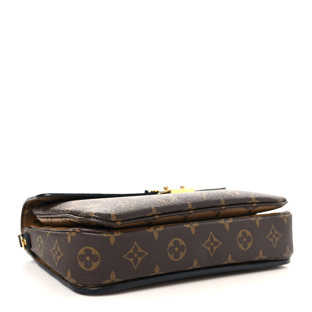 Reverse Monogram Pochette Metis