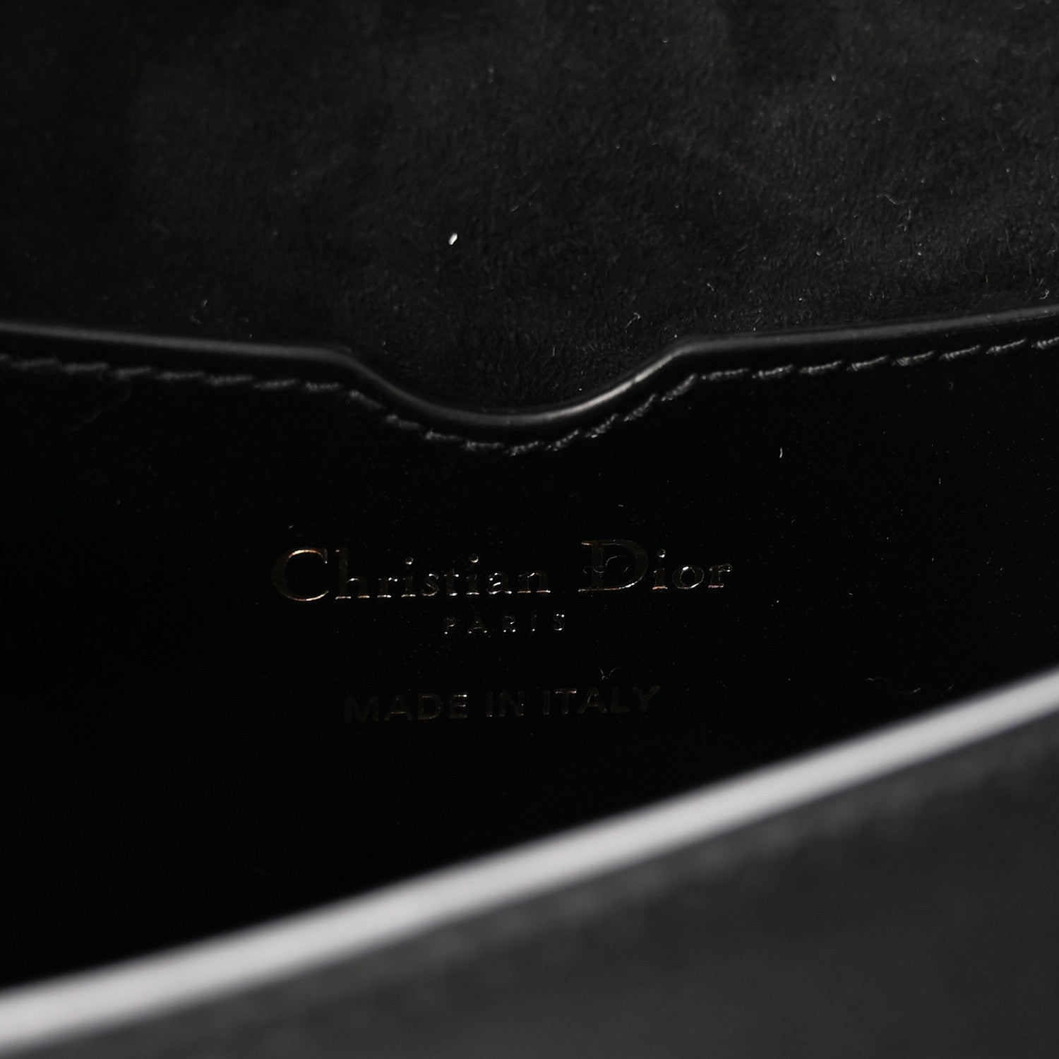 Box Calfskin Medium Bobby Flap Black