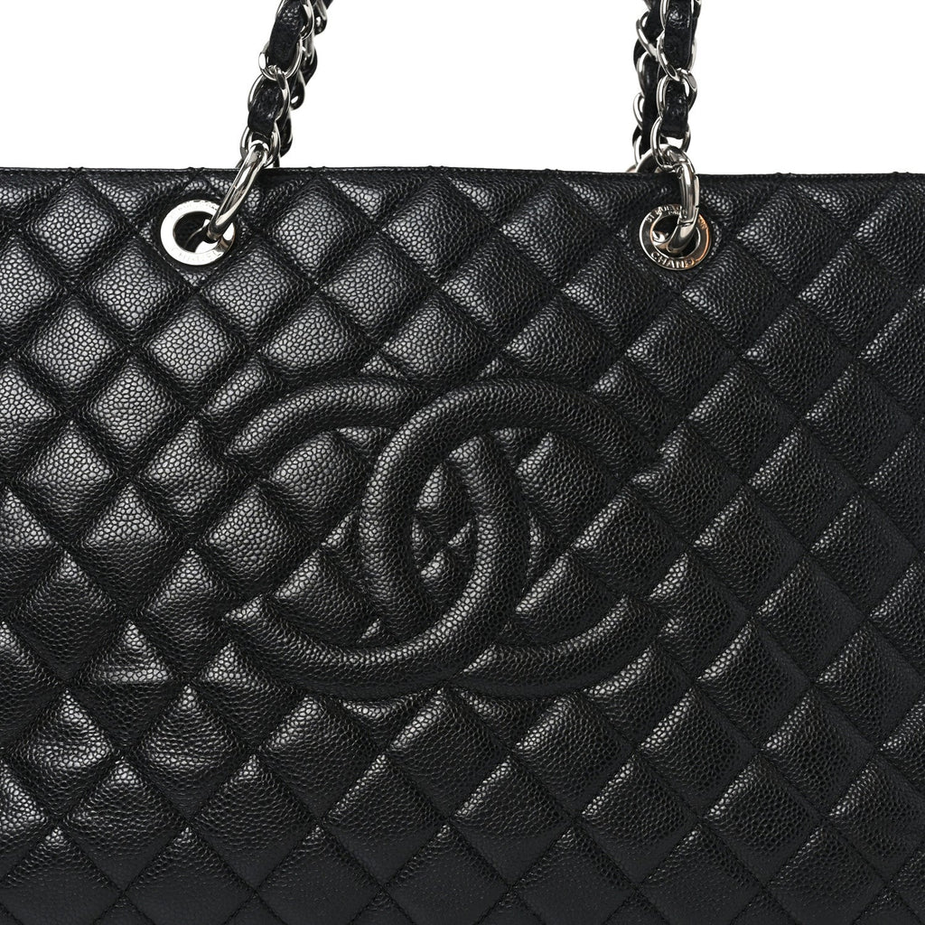 Caviar Quilted XL Grand Shopping Tote GST Black