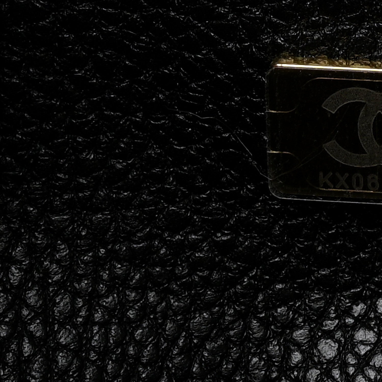Grained Calfskin Stitched Urban Essentials Small Shopping Bag Black