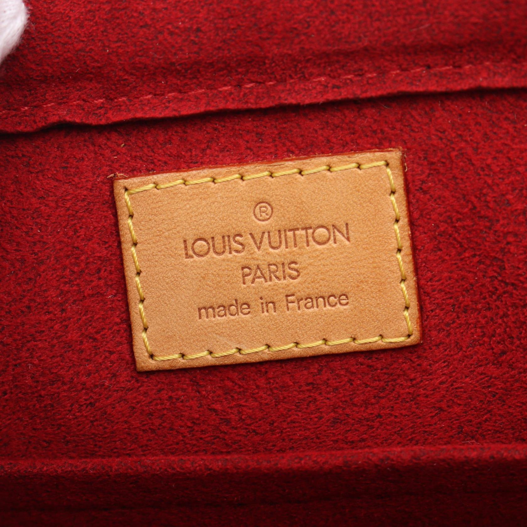 Louis Vuitton Vivasite GM Monogram Shoulder Bag