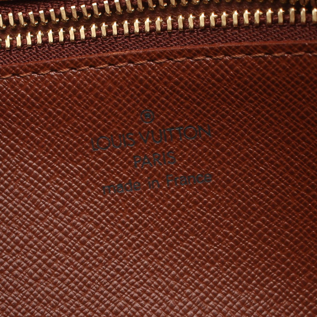 Louis Vuitton Trocadero 30 Monogram Shoulder Bag