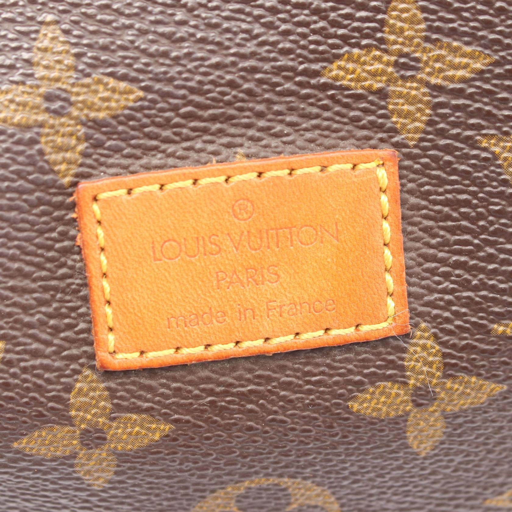 Louis Vuitton Saumur35 Monogram Coated Canvas Shoulder Bag