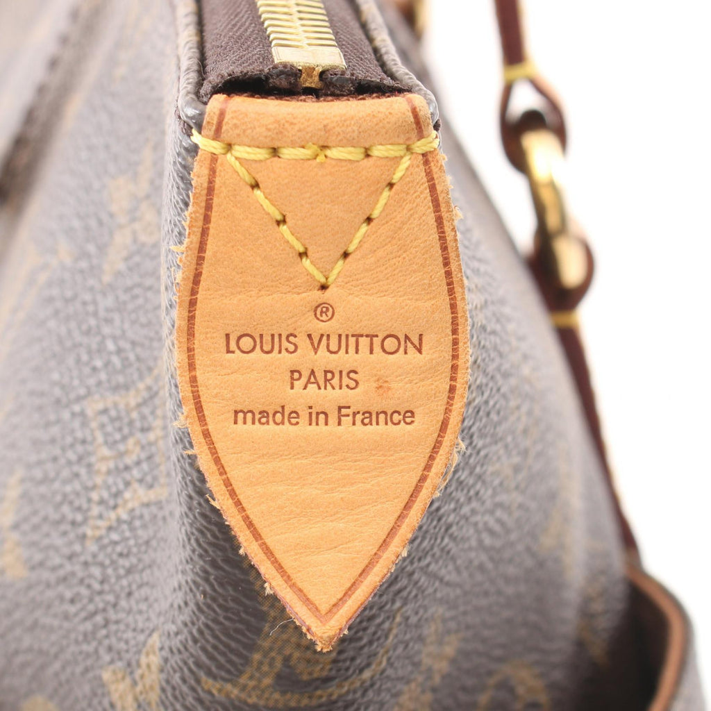 Louis Vuitton Totally MM Monogram Coated Canvas Tote Bag