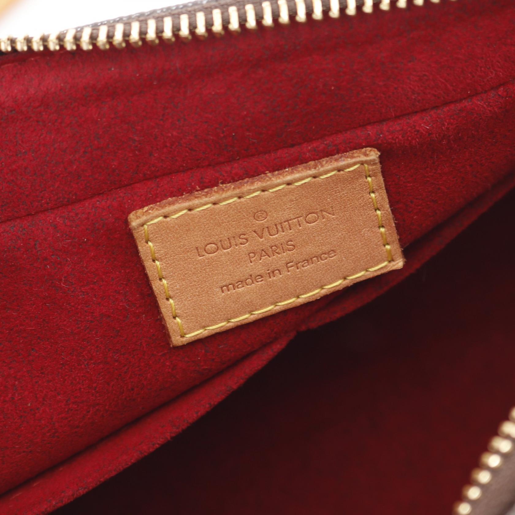 Louis Vuitton Vivasite MM Monogram Shoulder Bag