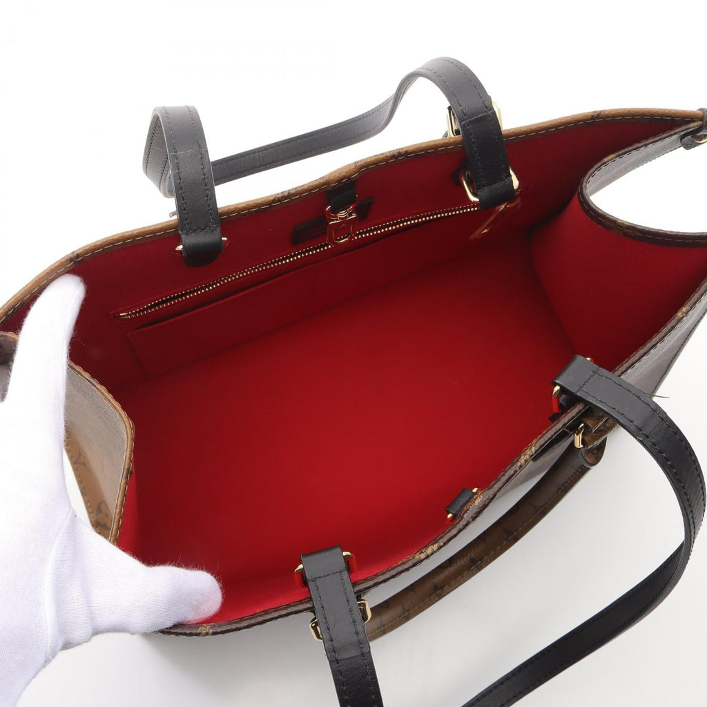 Louis Vuitton OnTheGo MM Monogram Leather Tote Bag
