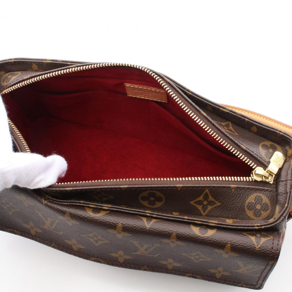 Louis Vuitton Vivasite MM Monogram Shoulder Bag