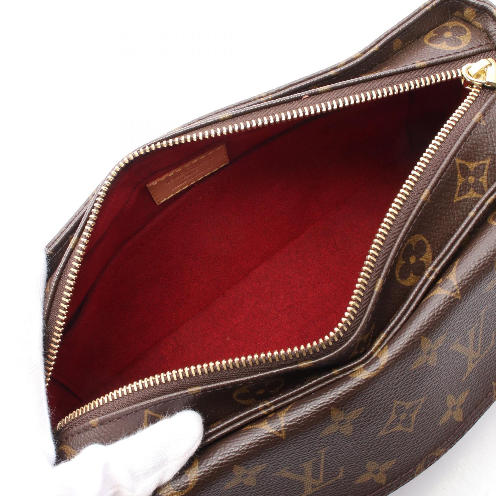 Louis Vuitton Vivasite MM Monogram Shoulder Bag