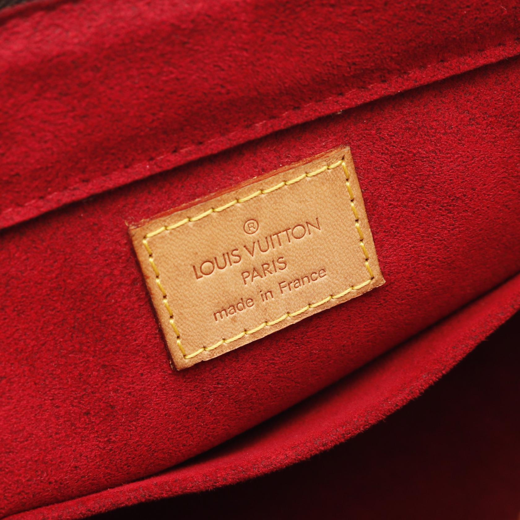 Louis Vuitton Vivasite GM Monogram Coated Canvas Shoulder Bag