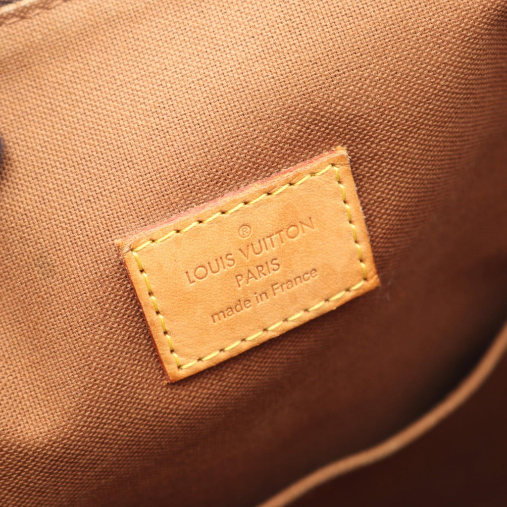 Louis Vuitton Cabas Beaubourg Monogram Tote Bag