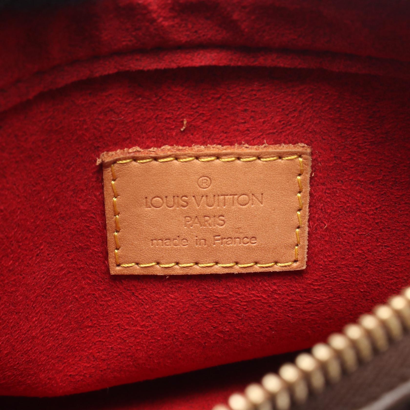 Louis Vuitton Vivasite PM Monogram Shoulder Bag