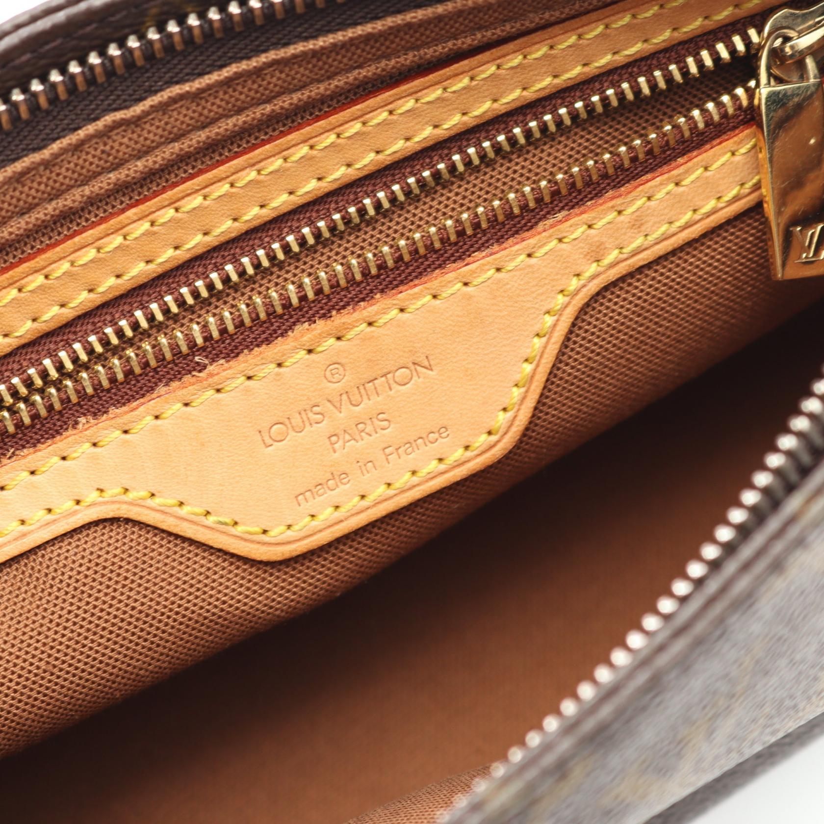 Louis Vuitton Trotteur Monogram Shoulder Bag