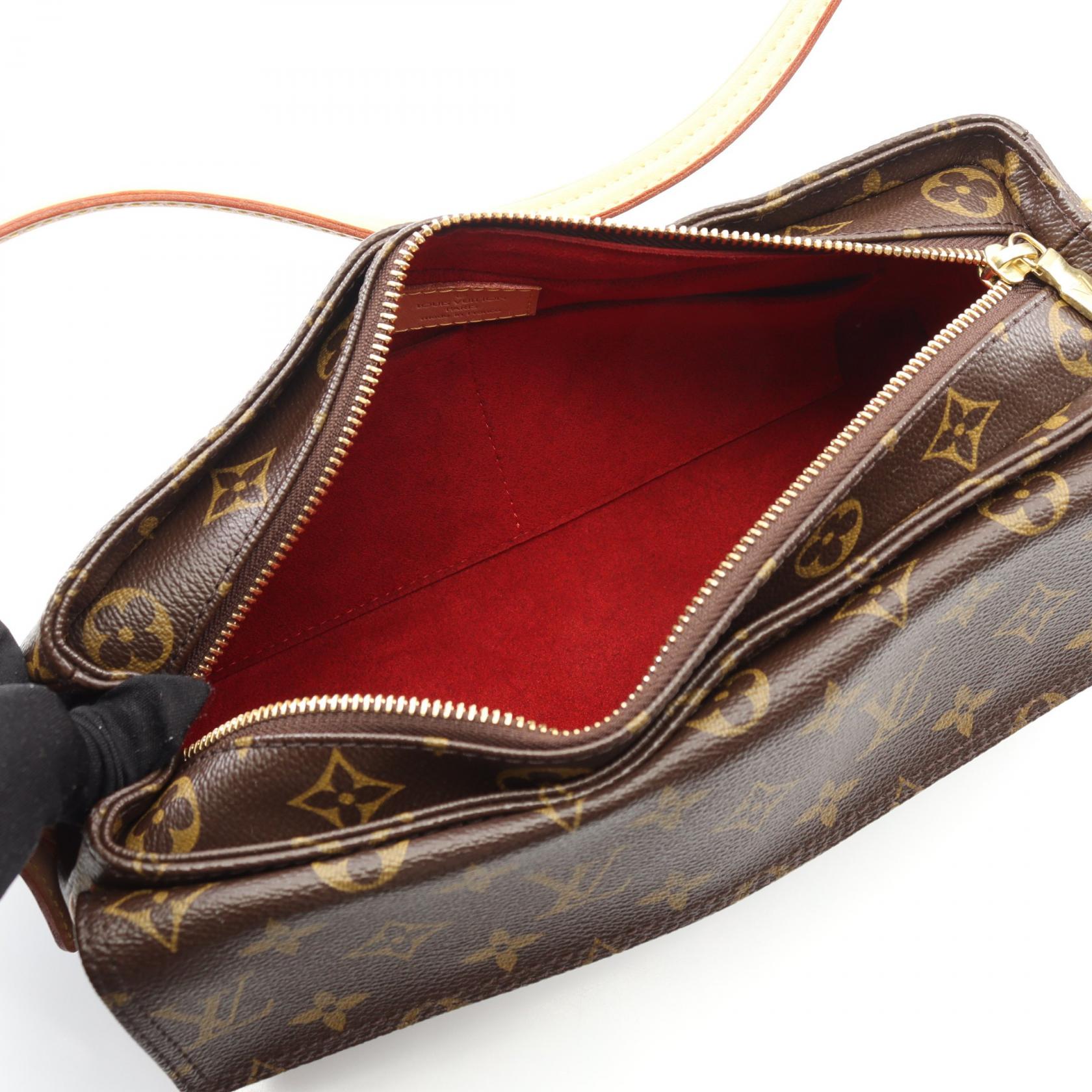 Louis Vuitton Vivasite MM Monogram Shoulder Bag