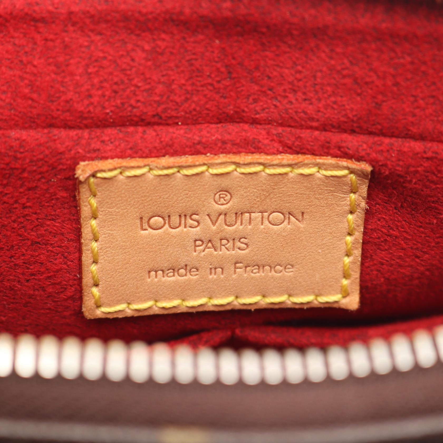 Louis Vuitton Vivasite MM Monogram Shoulder Bag