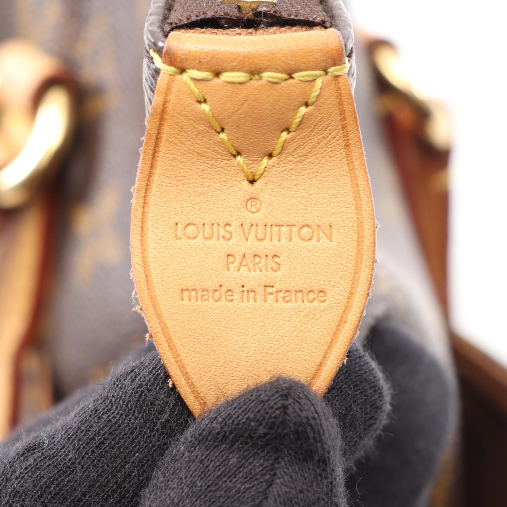 Louis Vuitton Totally MM Monogram Coated Canvas Tote Bag