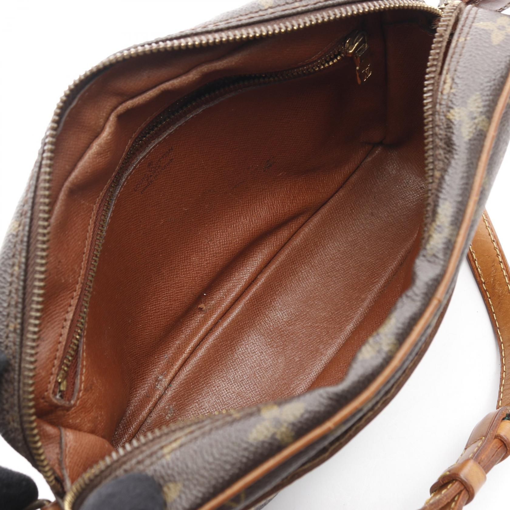 Louis Vuitton Trocadero24 Monogram Shoulder Bag