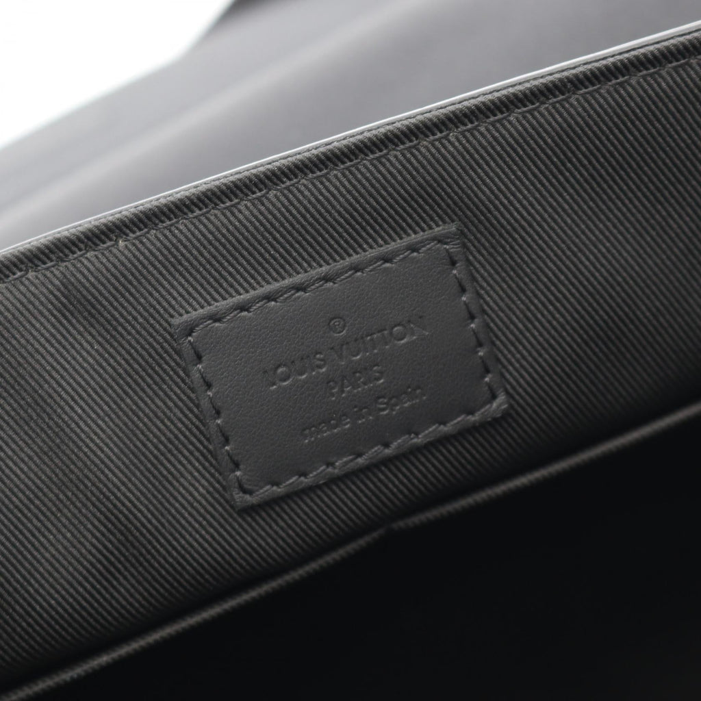 Louis Vuitton Takeoff Messenger Leather Shoulder Bag