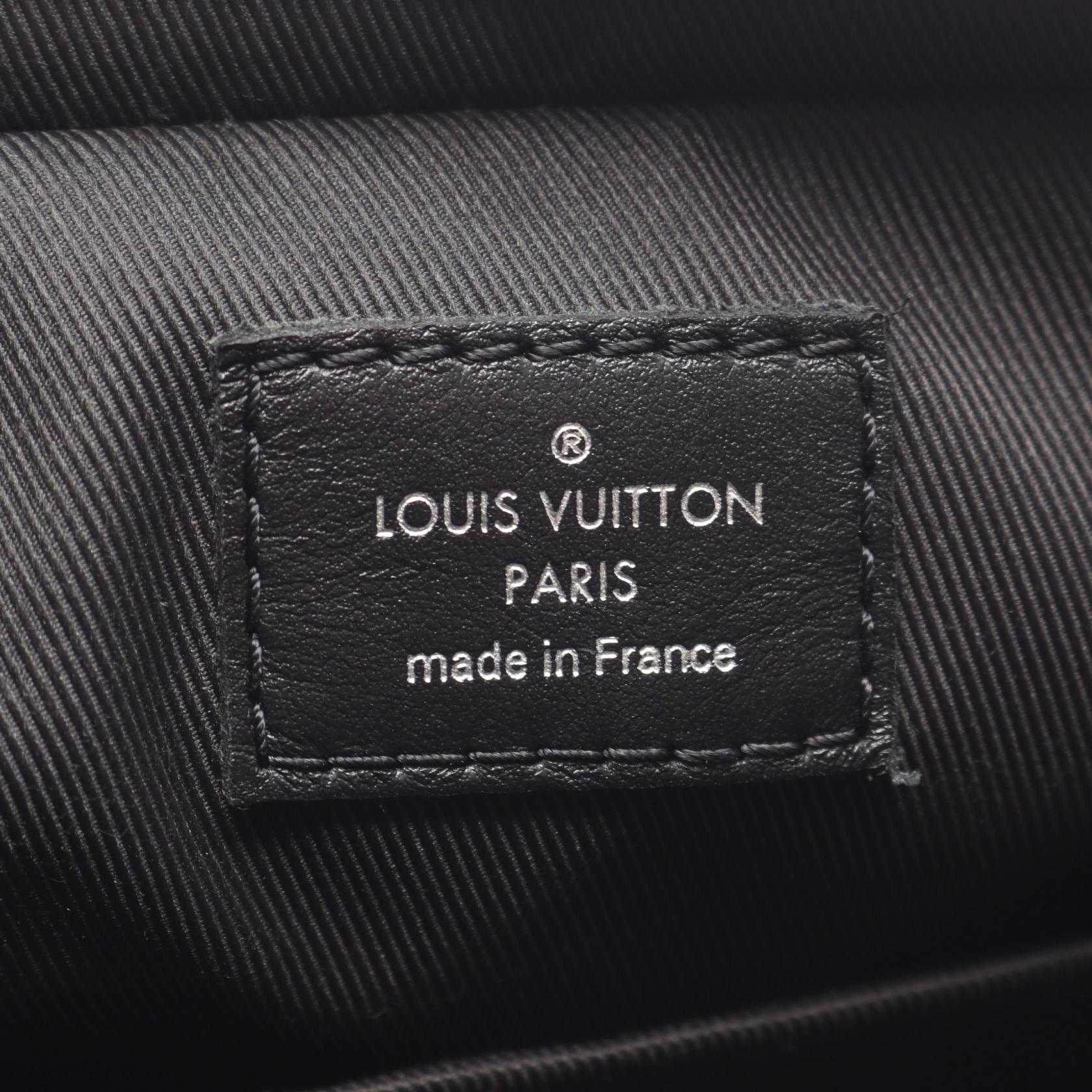 Louis Vuitton Trio Messenger Damier Graphite Coated Canvas Shoulder Bag