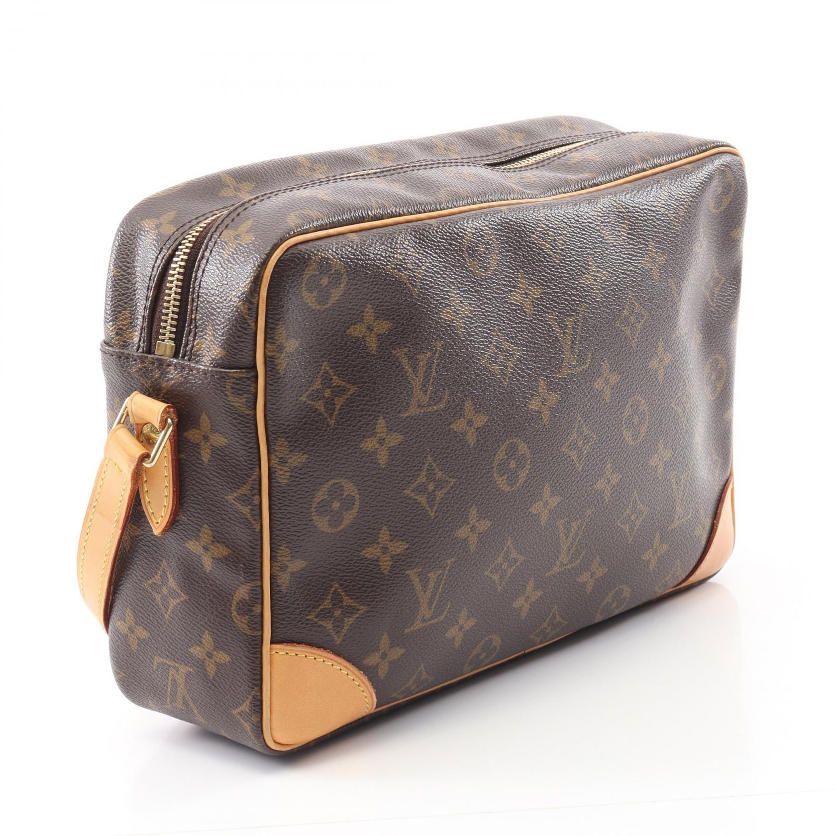 Louis Vuitton Trocadero 30 Monogram Shoulder Bag