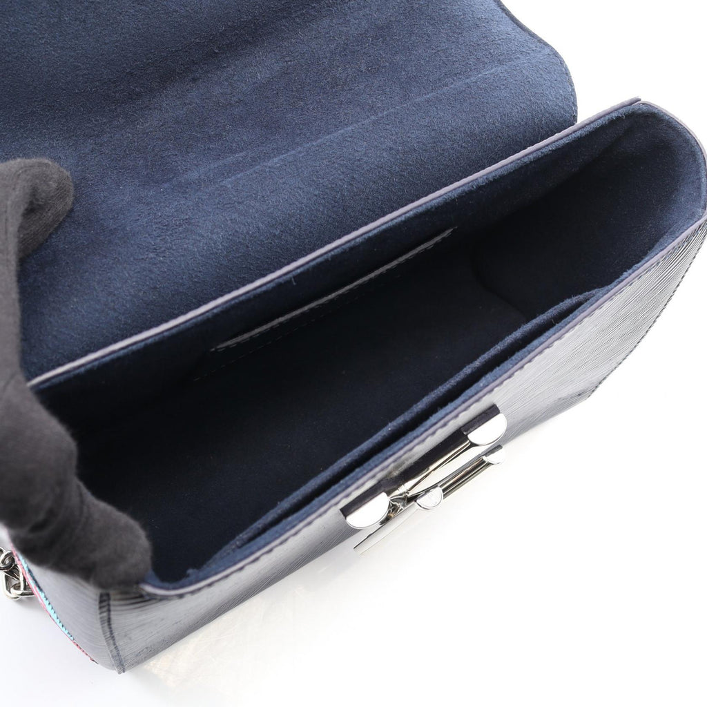 Louis Vuitton TwistMM Epi Shoulder Bag