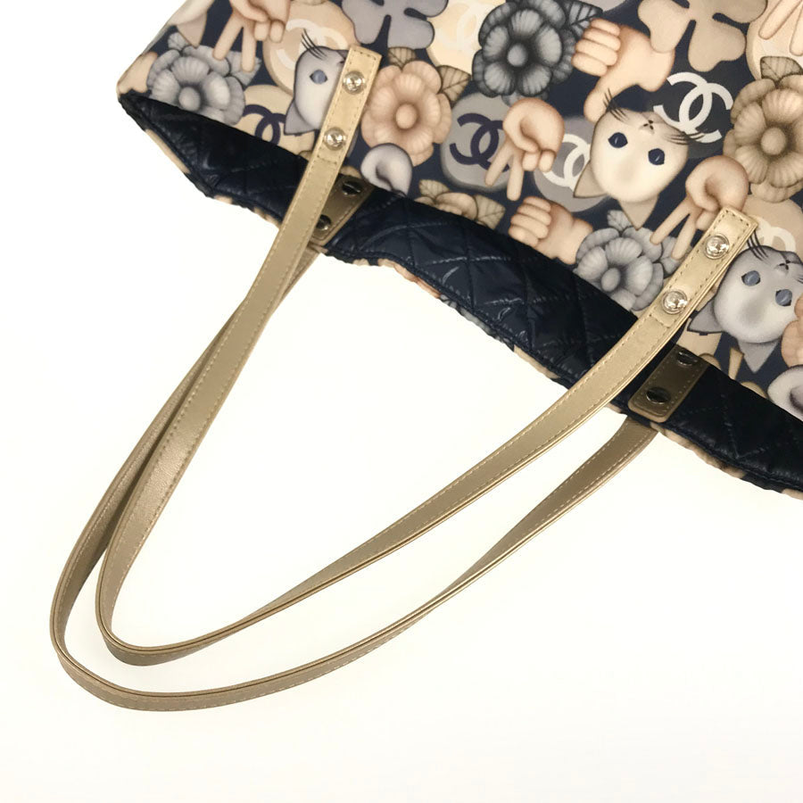 CHANEL Tote bag