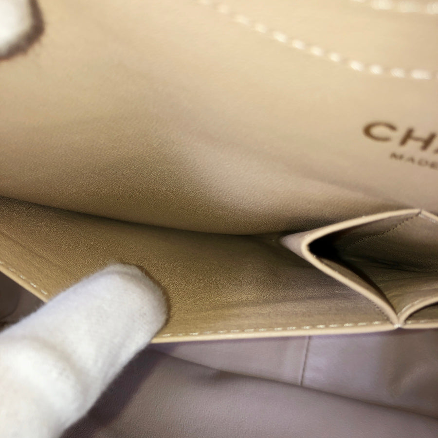 CHANEL Matelasse 30 Shoulder bag