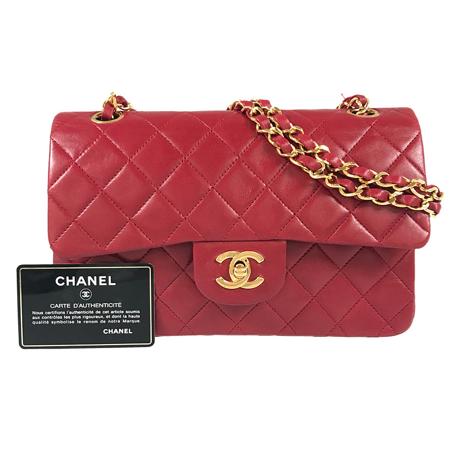 CHANEL Matelasse Shoulder bag