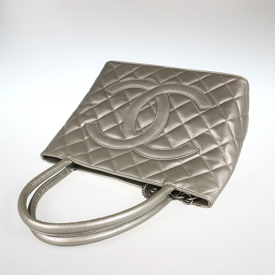 CHANEL Reissue Tote Tote bag