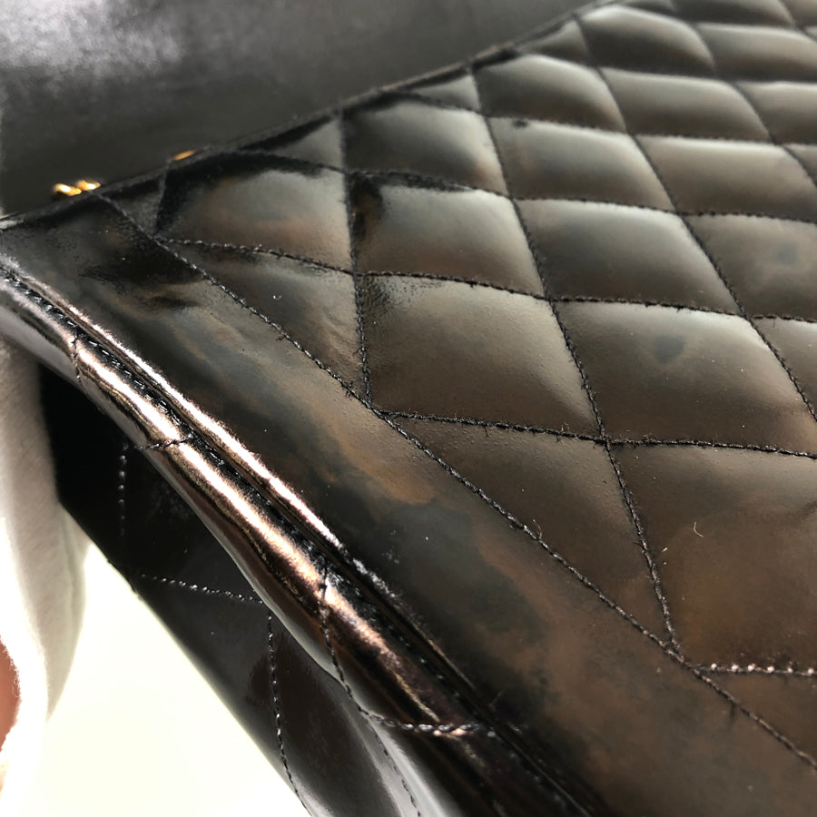 CHANEL Matelasse 25 Shoulder bag