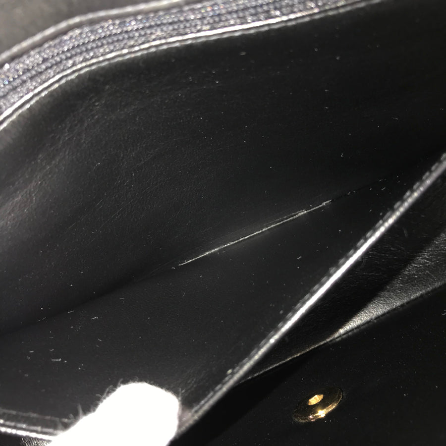 CHANEL Matelasse 25 Shoulder bag