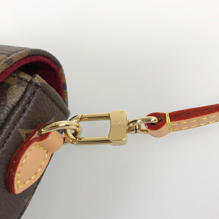 LOUIS VUITTON Monogram Micro Chantilly M46643 Shoulder bag