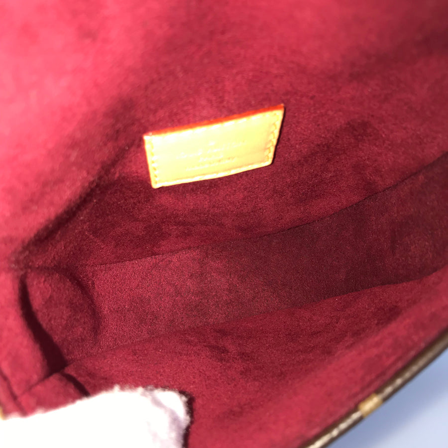 LOUIS VUITTON Monogram Micro Chantilly M46643 Shoulder bag