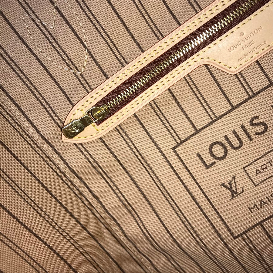 LOUIS VUITTON Monogram Neverfull MM M46975 Tote bag