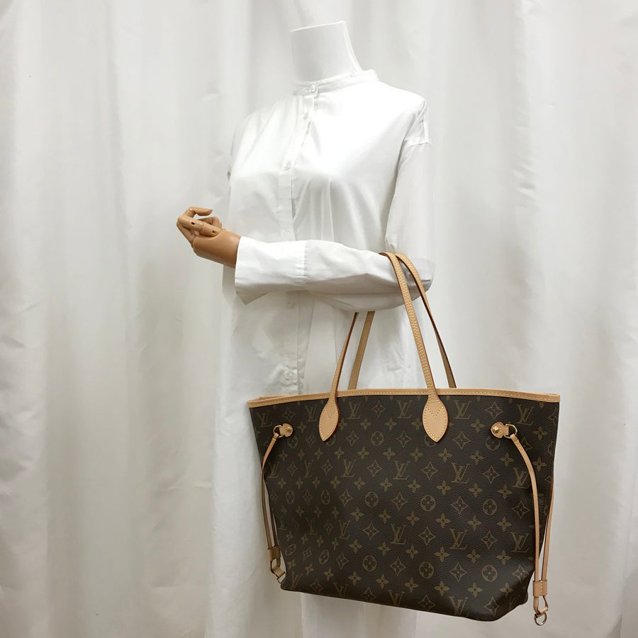 LOUIS VUITTON Monogram Neverfull MM M46975 Tote bag