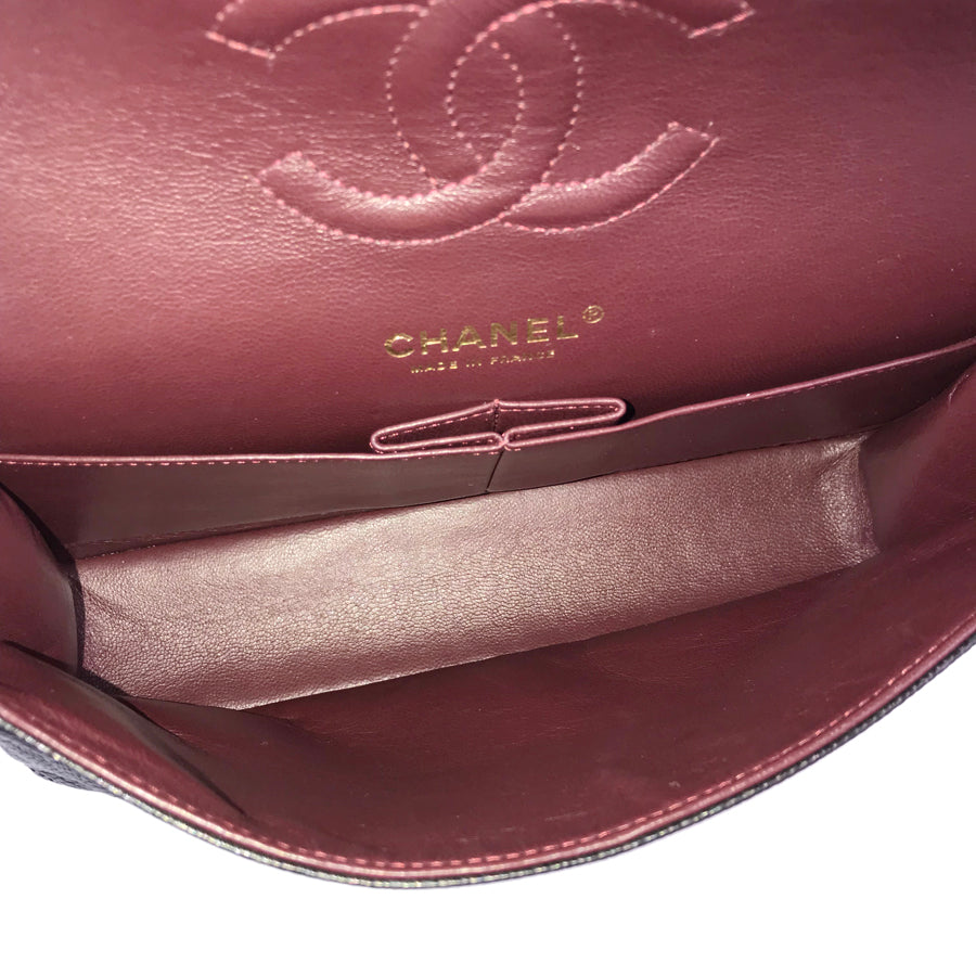 CHANEL Matelasse 25 Shoulder bag