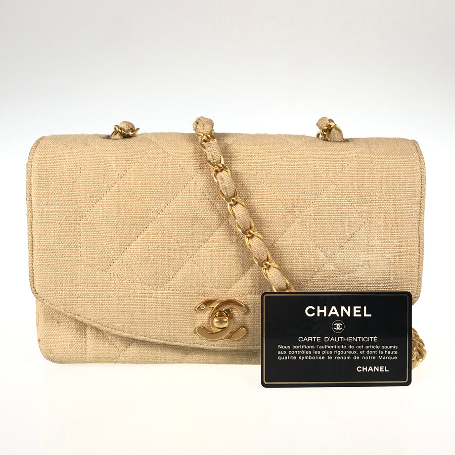 CHANEL Diana Shoulder bag