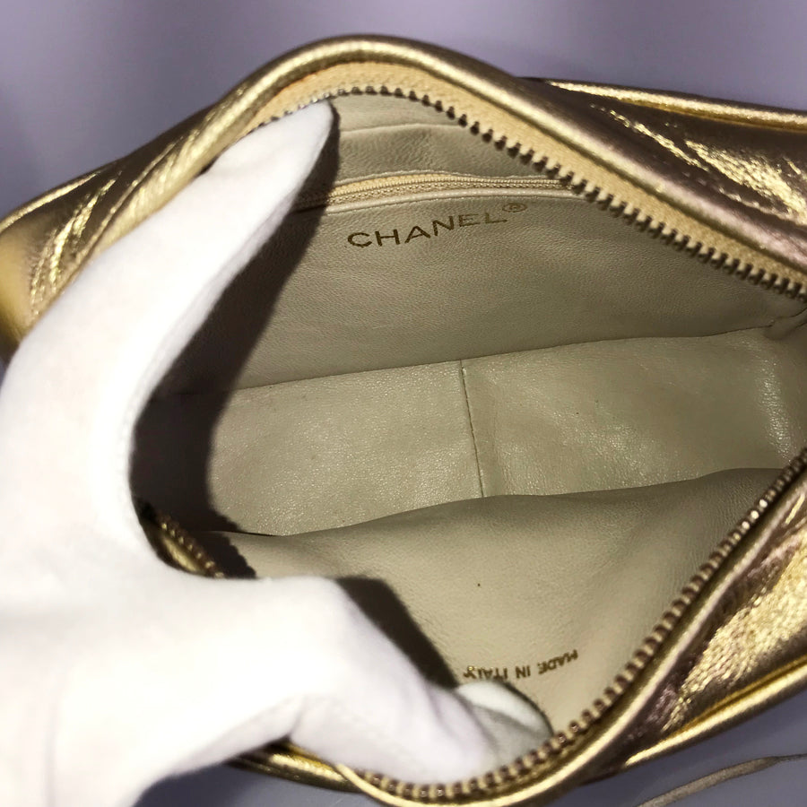 CHANEL Matelasse Shoulder bag