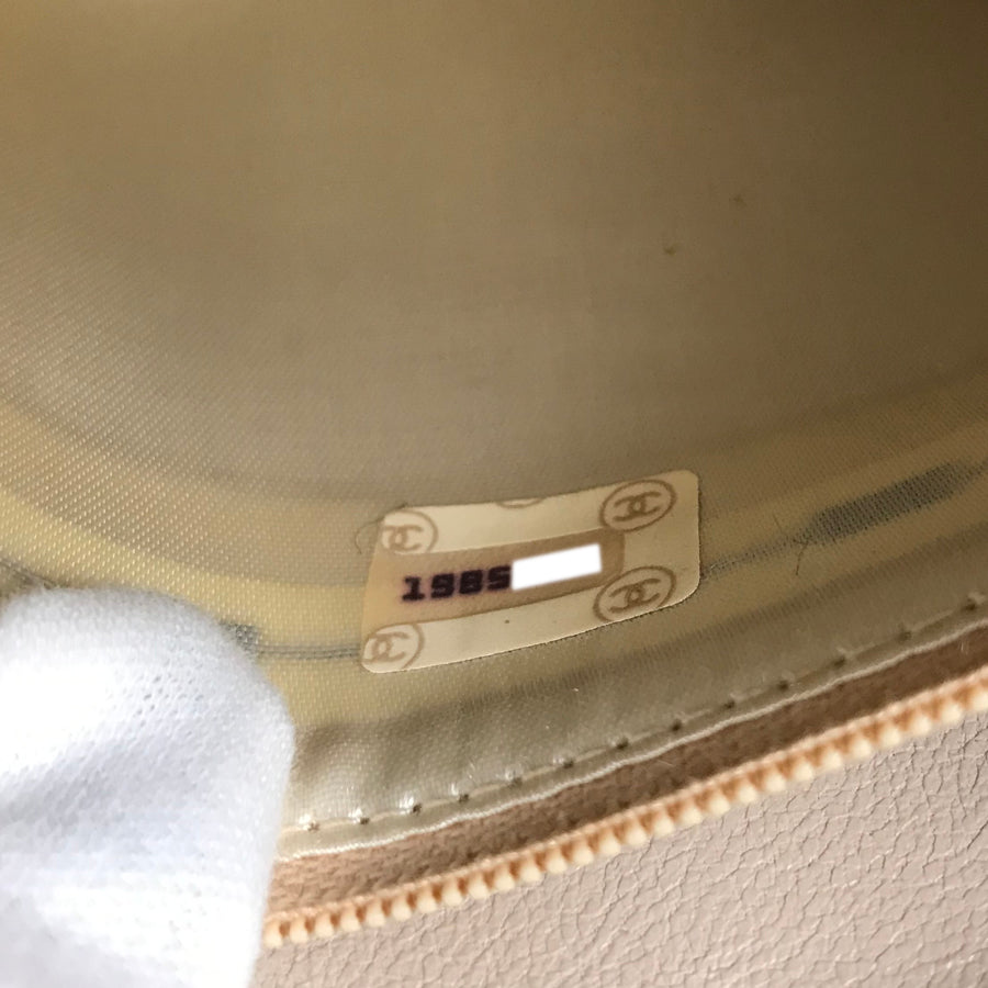 CHANEL Matelasse Shoulder bag